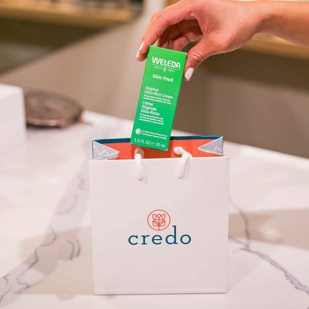 Weledaのインスタグラム：「Our friends at @CredoBeauty are having their annual friends & family sale! 💚 Pick up your Weleda favorites for 20% off online & in-stores. #WeledaSkin #WeledaSkinFood @Weledababy」