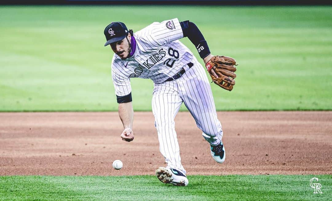 コロラド・ロッキーズのインスタグラム：「Nolan Arenado is a Gold Glove finalist. *pretends to be shocked*」