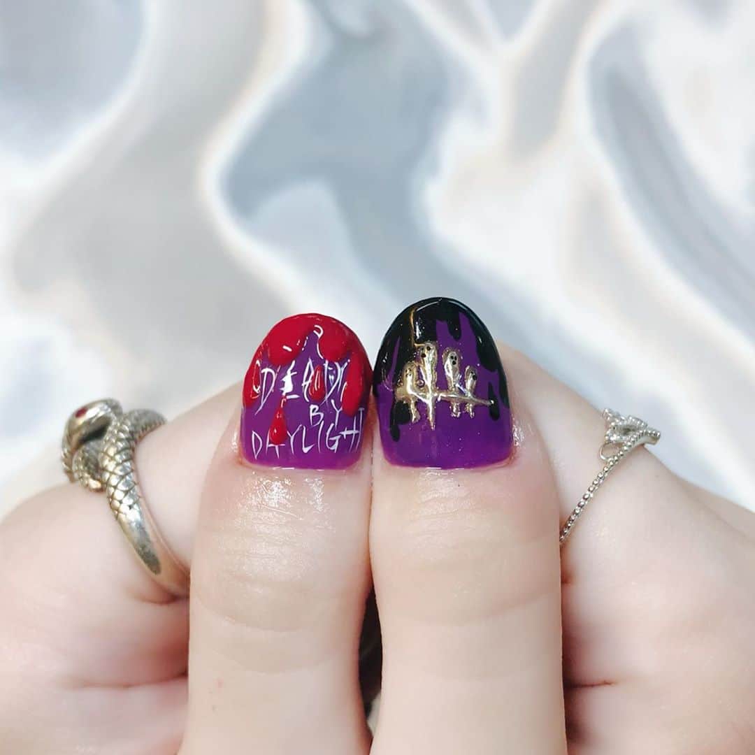 なかやまちえこさんのインスタグラム写真 - (なかやまちえこInstagram)「Dead by Daylight.⠀ ⠀ #dbd #deadbydaylight #dbdネイル #dbdnails #nail #nails #nailart #ネイル #美甲 #ネイルアート  #japanesenailart #manucure #japanesenails #manicurist #gelnails #أظافر #네일아트 #미용 #vẽmóng #ngườiđẹp  #เพ้นท์เล็บ #искусствоногтя #artedeuñas #เพ้นท์เล็บเจล #ジェルネイルデザイン #ネイルデザイン #senikuku #nagelkunst」10月23日 5時04分 - chiekonakayama