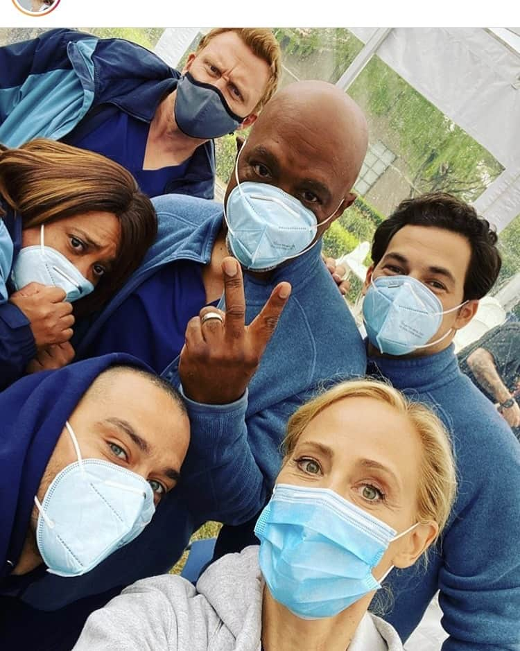 ケヴィン・マクキッドさんのインスタグラム写真 - (ケヴィン・マクキッドInstagram)「Great pic @kimraver ! Love these guys ! Love this family ! @greysabc」10月23日 6時01分 - therealkmckidd