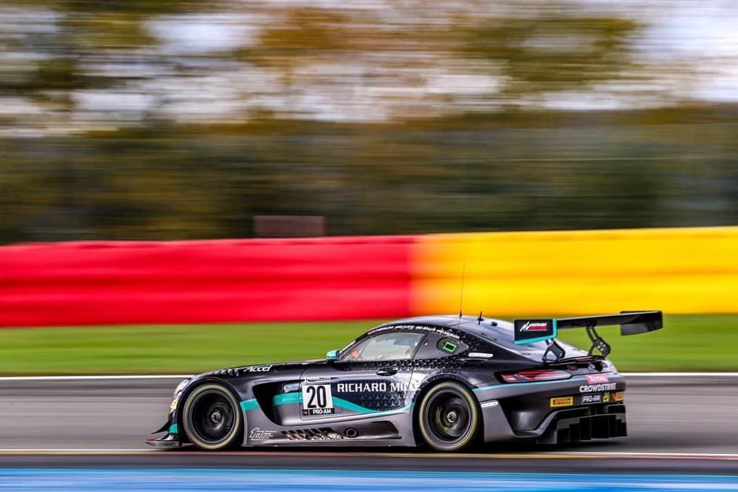 Mercedes AMGさんのインスタグラム写真 - (Mercedes AMGInstagram)「It was a busy first day at the @total24hoursofspa for our Mercedes-AMG GT3s. The first laps were done this morning during Free Practice, the qualifying sessions followed in the evening. #88 Mercedes-AMG Team AKKA ASP, #4 Mercedes-AMG Team HRT (@hauptracingteam) and #89 @akkaaspteam qualified for Super Pole tomorrow which determines the first 20 starting grid positions. Impressions from the legendary @circuit_spa_francorchamps. 📸  #24hAMG #spa24h #MercedesAMG #MercedesAMGMotorsport #10YearsAMGCustomerRacing #AMGGT3 #GTWorldChEu #IntGTC #Racing」10月23日 6時17分 - mercedesamg