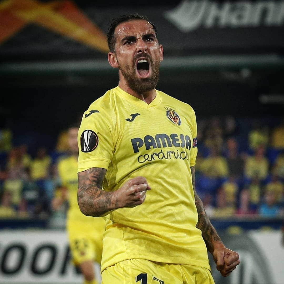 フランシスコ・アルカセルさんのインスタグラム写真 - (フランシスコ・アルカセルInstagram)「Victoria sufrida para volver a Europa!! VAMOS 💪⚽⚽ #VillarrealSivasspor」10月23日 8時03分 - paco93alcacer