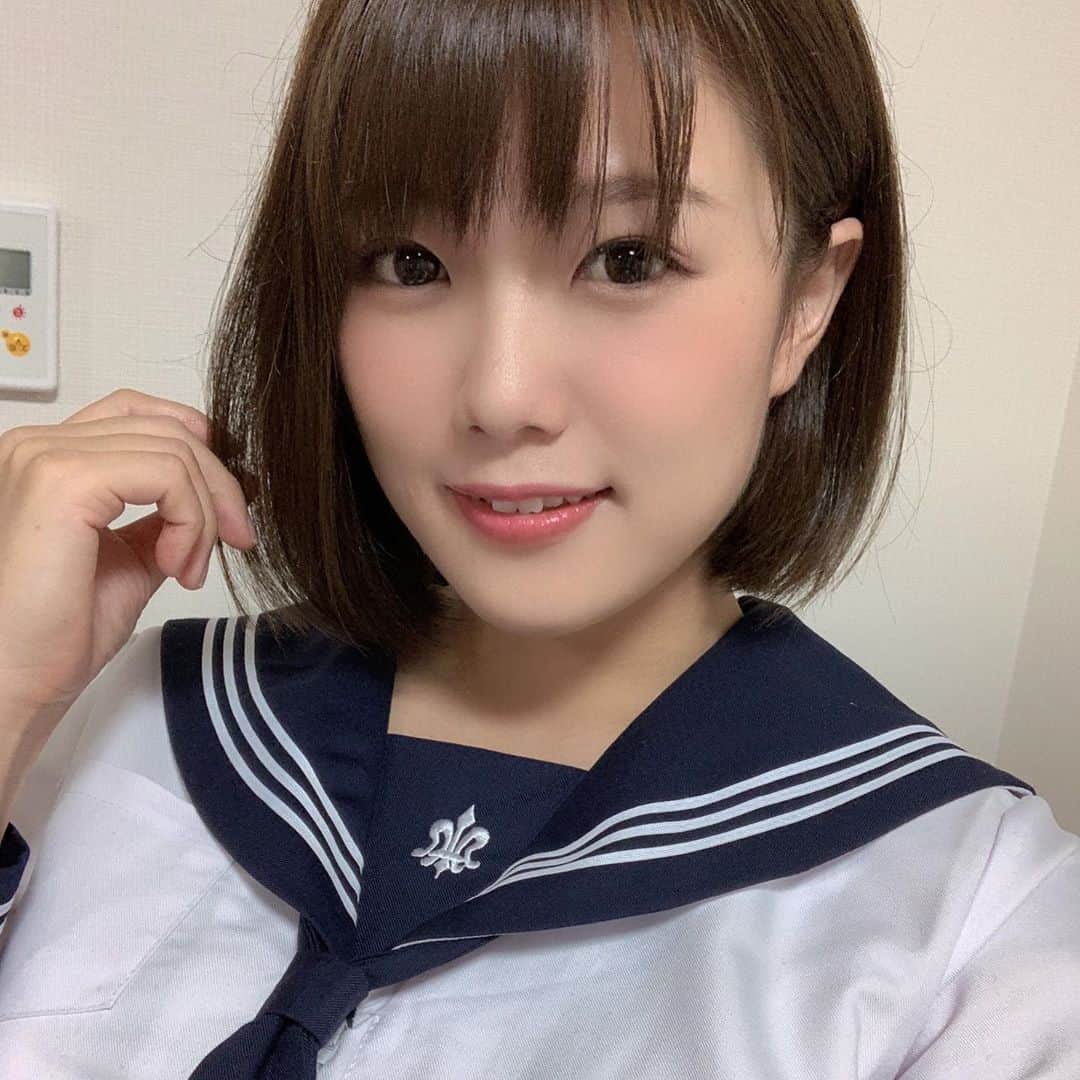 佐知子さんのインスタグラム写真 - (佐知子Instagram)「Twitterで制服好評でした😘」10月23日 8時15分 - sachiko_allpro