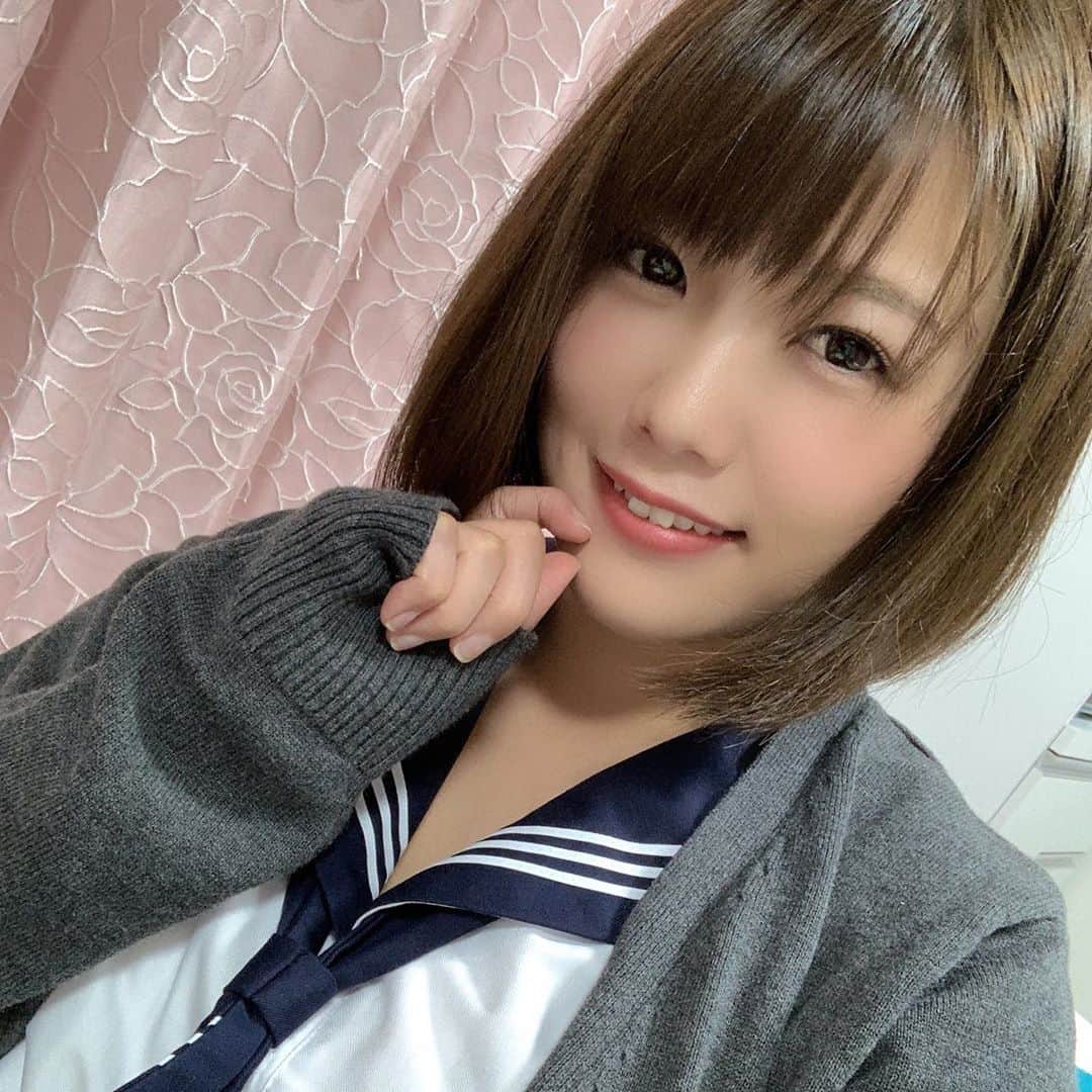 佐知子さんのインスタグラム写真 - (佐知子Instagram)「Twitterで制服好評でした😘」10月23日 8時15分 - sachiko_allpro