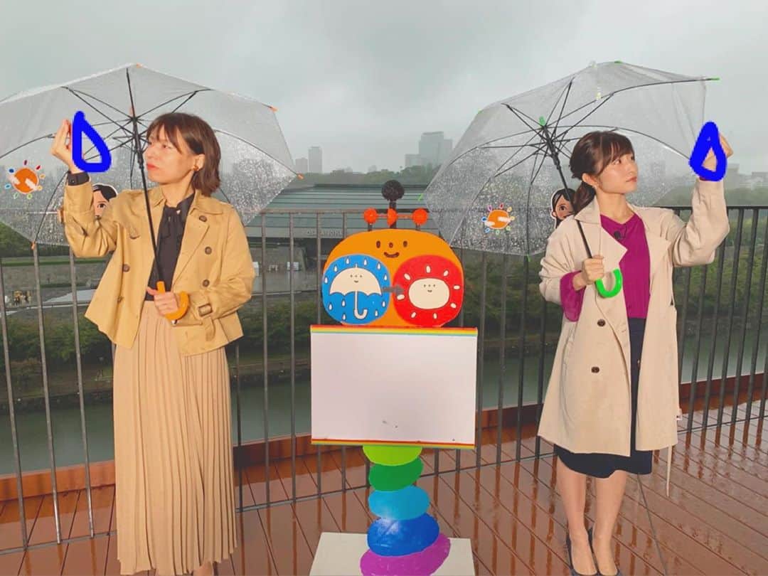 佐藤佳奈さんのインスタグラム写真 - (佐藤佳奈Instagram)「今朝のすまたんアイドル天気では、東京女子流さんの「雨と雫」と共にお天気をお伝えしました💧 ・ 午後には晴れ間が出る予想ですが、北部では夜もにわか雨の可能性があるので、お出かけの際は傘をお持ちください🌂 ・ 夜は風が強まりひんやりするので、服装にもご注意ください！ ・ #すまたん  #アイドル天気」10月23日 8時19分 - kana_sato_sakana