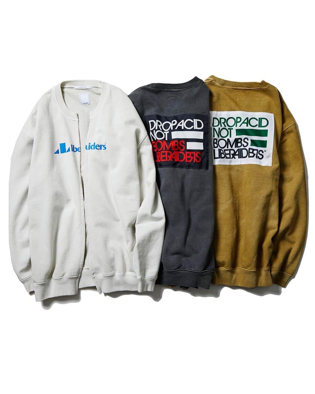 JOURNAL STANDARDさんのインスタグラム写真 - (JOURNAL STANDARDInstagram)「〈 #JSでしか買えないモノ〉 ﻿ ﻿ 10月22日（木）～ JOURNAL STANDARD 表参道にて、﻿ 『Liberaiders® 20FW POP UP STORE “Camp Liberaiders』﻿ を開催いたします！﻿ ﻿ 旅をテーマに、毎シーズン新たなロケーションにて﻿ コレクションを発表する Liberaiders®﻿ 今回のPOP UP STOREでは『CAMP Liberaiders』﻿ をテーマに都会での着用からアウトドアユーズを考えた﻿ JOURNAL STANDARD別注のアイテムを販売するほか、﻿ 20FWコレクションのアイテムを販売致します。﻿ ﻿ ■【Liberaiders 】SHOOTING プルオーバーパーカー﻿ NO.20070600906030﻿ ¥17,000+TAX ﻿ ■【LIBERAIDERS 】UTILITY CREWNECK﻿ NO.20070600905030﻿ ¥17,000+TAX ﻿ ■【Liberaiders 】WISDOM EYES CREWNECK﻿ NO.20070600909030﻿ ¥15,000+TAX ﻿ ■【Liberaiders 】DROP ACID CARDIGAN﻿ NO.20070600904030﻿ ¥16,000+TAX ﻿ ﻿ 【POP UP STORE概要】﻿ 場所：JOURNAL STANDARD表参道店﻿ 日程：10/22（木）～﻿ ﻿ ※今回のスペシャルアイテムは﻿ ベイクルーズストアでもお買い求めいただけます。﻿ 販売開始次第更新させていただきます！﻿ ※商品のお問い合わせに関しましては、﻿ お近くの展開店舗までお申し付けくださいませ。﻿ ﻿  -------------------------------﻿ ﻿ 【Follow Me !!!】﻿ JOURNAL STANDARD 一部店舗にて﻿ オフィシャルinstagram 日々更新中‼︎﻿ ﻿ -------------------------------﻿ ﻿ @liberaiders ﻿ @baycrews ﻿ @jsomotesando ﻿ ﻿ #liberaiders ﻿ #journalstandard﻿ #journalstandardomotesando ﻿ #campliberaiders ﻿ #destinationunknown ﻿ #fw2020﻿ #popupshop﻿ #baycrews﻿ #fashion﻿ #20aw﻿ #mens ﻿ #ジャーナルスタンダード﻿ #ベイクルーズ」10月23日 8時24分 - journalstandard.jp