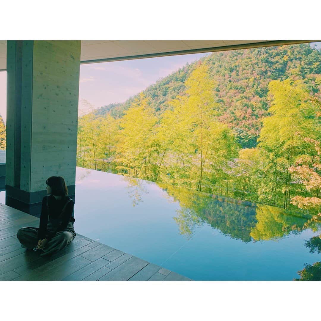 寺川里奈のインスタグラム：「京都の朝⛩ 心身ともに浄化されるぅー🍃 朝の始まりが気持ち良いな〜  #京都 #日本 #旅 #旅行 #観光 #kyoto #japan」