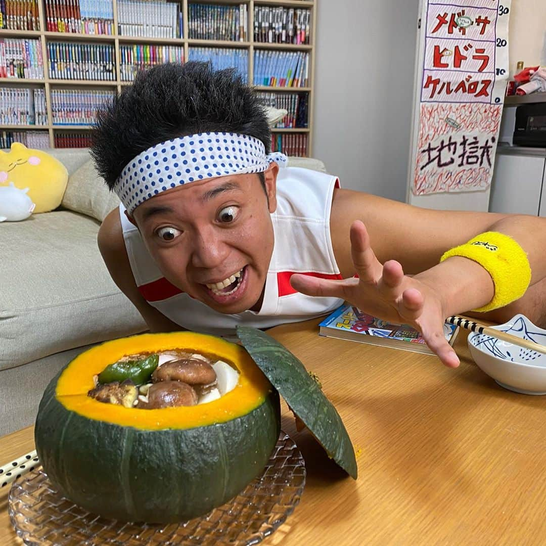 サンシャイン池崎さんのインスタグラム写真 - (サンシャイン池崎Instagram)「漫画メシ！ 『スーパー食いしん坊』 のカボチャうどん作りました！！！  #美味い #漫画メシ #ギャラクシーチャンネル」10月23日 9時03分 - ikezaki_yeah