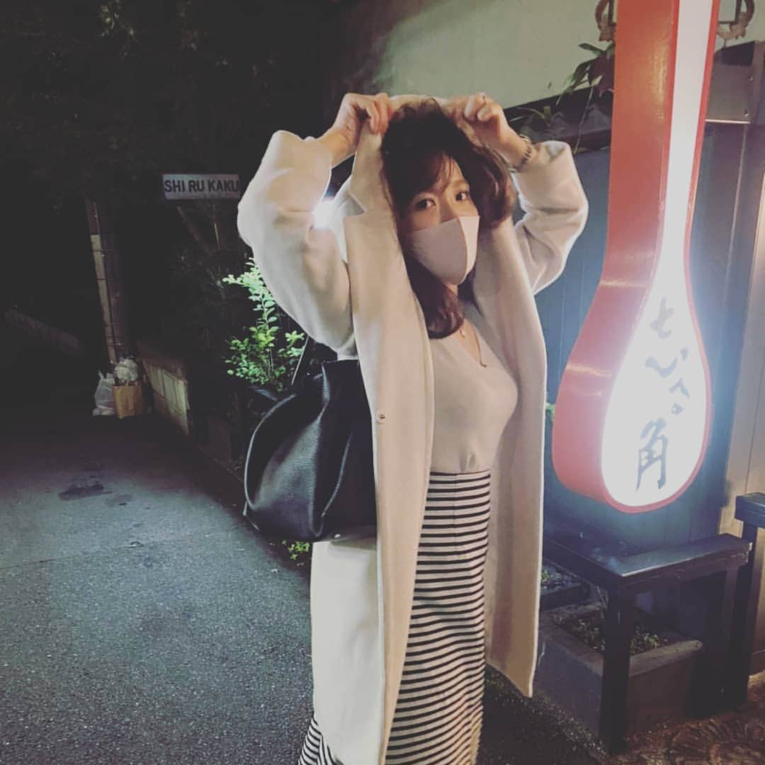 汾陽麻衣さんのインスタグラム写真 - (汾陽麻衣Instagram)「久しぶりにママ友達と楽しい夜🦀 美味しかった～😍  ※２枚目閲覧注意😂 雨が降ってきたので座敷わらしに変身画像」10月23日 9時17分 - mai_kawaminami