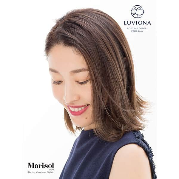 LebeL(ルベル) さんのインスタグラム写真 - (LebeL(ルベル) Instagram)「【掲載情報】 人気女性WEB magazine『Marisol ONLINE』で、「大人のためのヘアカラー《ルビオナ》体験記事が掲載中です。 マリソル美女組の3人の方に、ルビオナを体験していただきました。  その一部をご紹介…👇 －－－－－－－－－－－－－－－－ 「今回、体験した『スモーキーブラウン』は、ネイビー好きな私にぴったりな髪色でした。カラー後１週間経つのですが、髪色がどんどんなじんで、感激です。こんな美しい仕上がりなら、もっと早く体験すればよかった！ 私のようにファッションカラーからの移行組にも、是非お勧めしたいですね」 －－－－－－－－－－－－－－－－  すべての体験コメントやルビオナメニューについては、 @marisolmagazine で掲載記事をチェックしてください！  ▼ルビオナについてはこちら https://www.lebel.co.jp/products/color/luviona/  #スモーキーブラウン #luviona #ルビオナ  #moii #seesaw #theo  #materia #edol  #サロン専売品 #美容師さんと繋がりたい #サロンモデル #サロンスタイル #ヘアスタイル #ヘアサロン#美容室 #ヘアカラー #カラーリング #グレイカラー #白髪 #白髪染め #自然由来成分 #美容学生 #marisol #マリソル #マリソル美女組   #LebeL #ルベル #takarabelmont  #タカラベルモント」10月23日 9時21分 - lebel.official