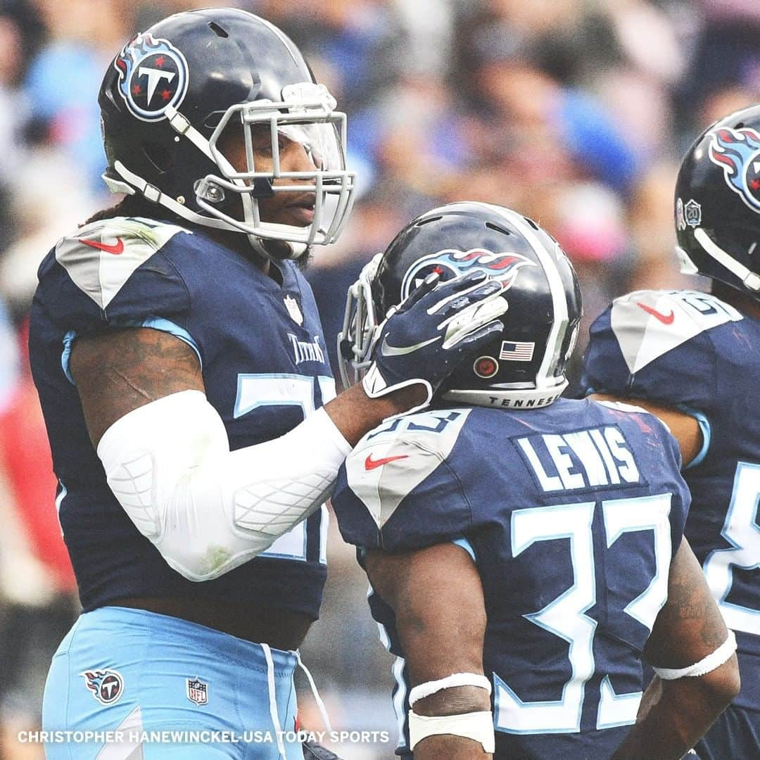 espnさんのインスタグラム写真 - (espnInstagram)「Friendly reminder that Derrick Henry is a large human. (via @titans, NFL_DovKleiman/twitter, @last_king_2,  DerekJTyson/Twitter)」10月23日 9時38分 - espn