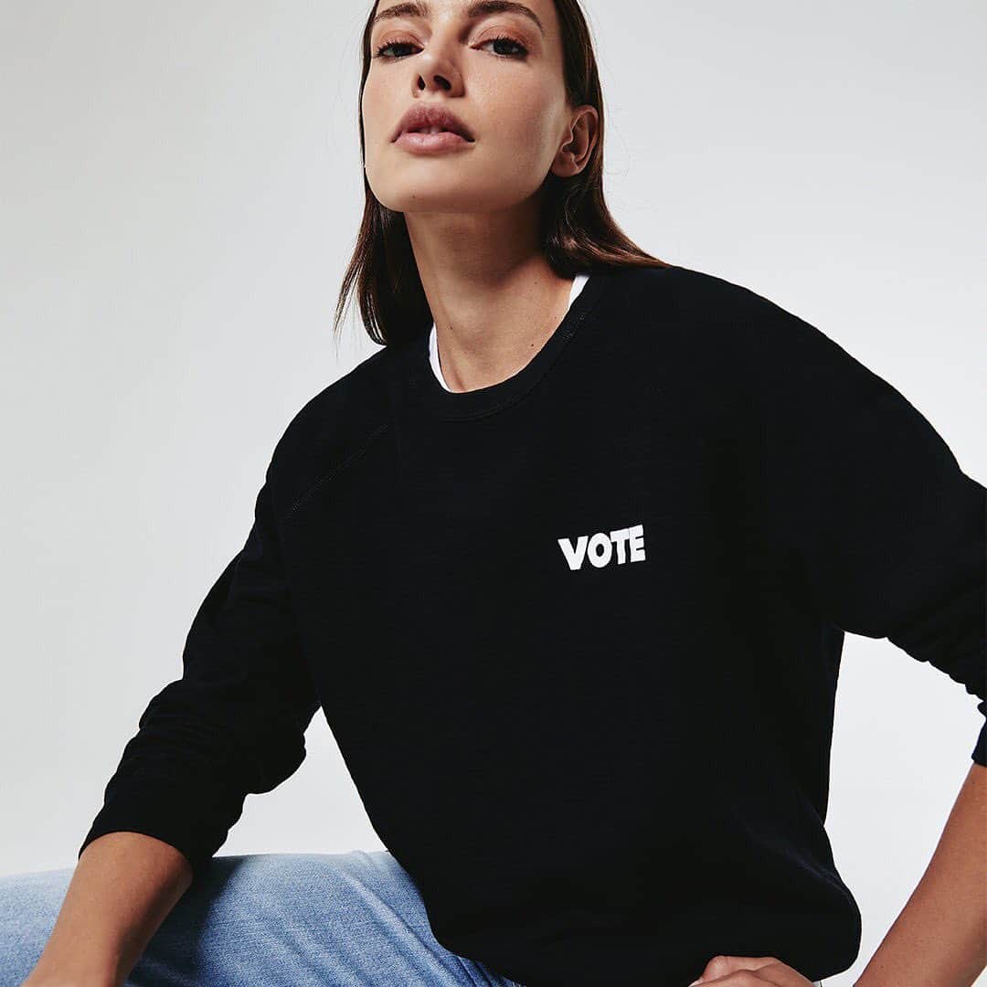 アドリアーノゴールドシュミットのインスタグラム：「TWELVE DAYS TO GO!!! Get ready to vote, grab your VOTE sweatshirt for the polls. link in bio」