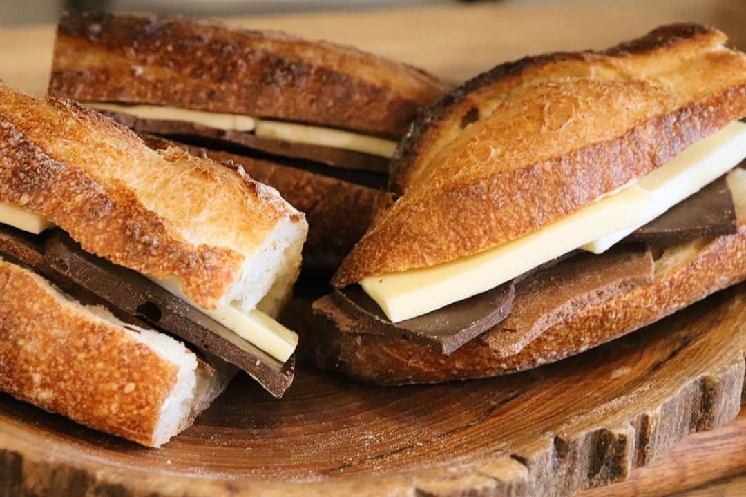 丘の上のパン屋 のグルメインスタ