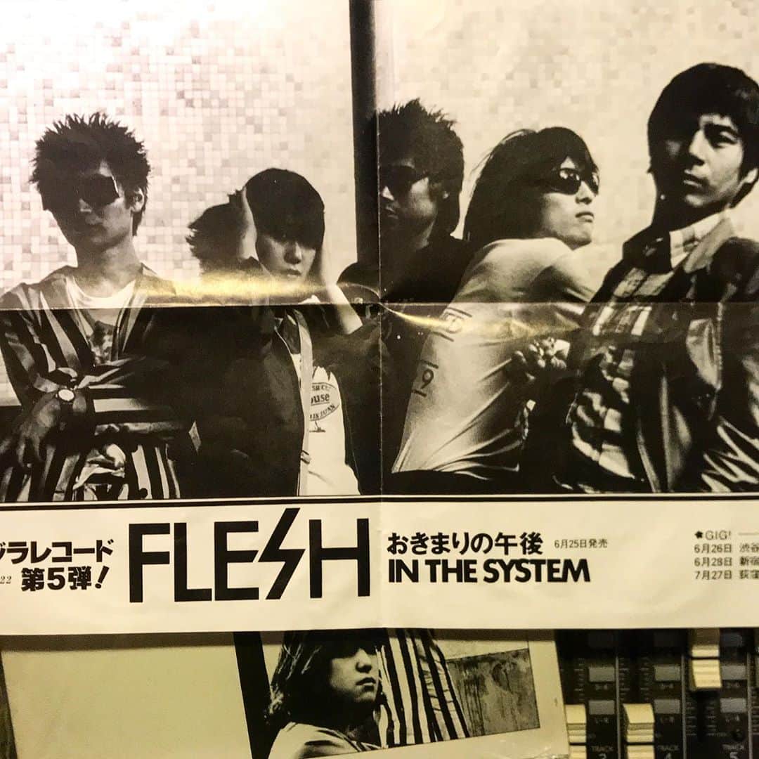 のインスタグラム：「1979」