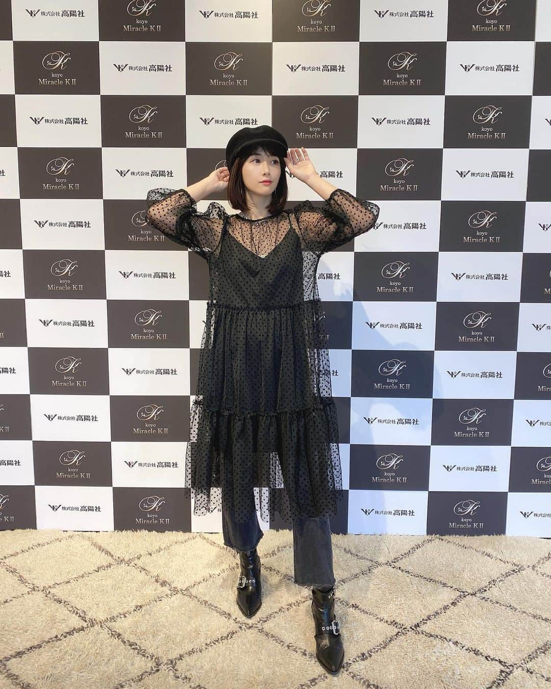 はりーさんのインスタグラム写真 - (はりーInstagram)「black code 素材違いで hat felt🎩 ONE PIECE see-through👗 pants denim👖 boots leather🥿 & silver 💍 #りらootd #りらコーデ」10月23日 10時15分 - kirarin_harry_official