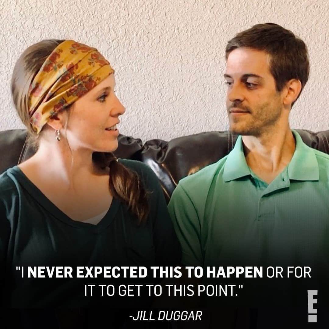 E! Onlineさんのインスタグラム写真 - (E! OnlineInstagram)「Former #CountingOn star Jill Duggar revealed even more about her family's reaction after she and her husband left the show. Where the Duggars stand now is at the link in our bio. (📷: Instagram)」10月23日 10時30分 - enews