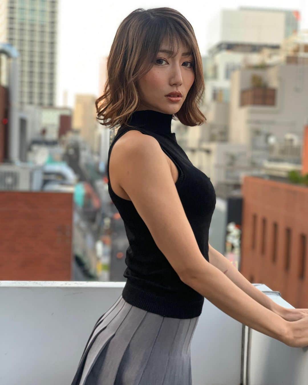 緒方友莉奈さんのインスタグラム写真 - (緒方友莉奈Instagram)「ガリガリ緒方さん😳 去年の今ぐらい！  タトゥーシールが似合いすぎる🤣🤣🤣  YouTube撮影でやばい格好したけどさ、 歌舞伎町歩いていたら「こわ。」と言われました🤣🤣🤣  #gucci #chromehearts   緒方ポーズ歌舞伎町  #今日のコーデ  #ファッション   #picture  #flowers  #instaart #beautiful #instagood #masterpiece #creative #photooftheday #ファッション好きな人と繋がりたい #インスタ映え  #海外ファッション #fashion   #肉体美  #腹筋女子   #fitnessmotivation  #fitness #fitnessgirl  #筋トレ女子   #高身長女子   #f4f  #f4follow   #腹筋女子   #漂亮  #ハイライト  #お洒落さんと繋がりたい  #美脚美人  #秋コーデ」10月23日 11時04分 - ogatayurina