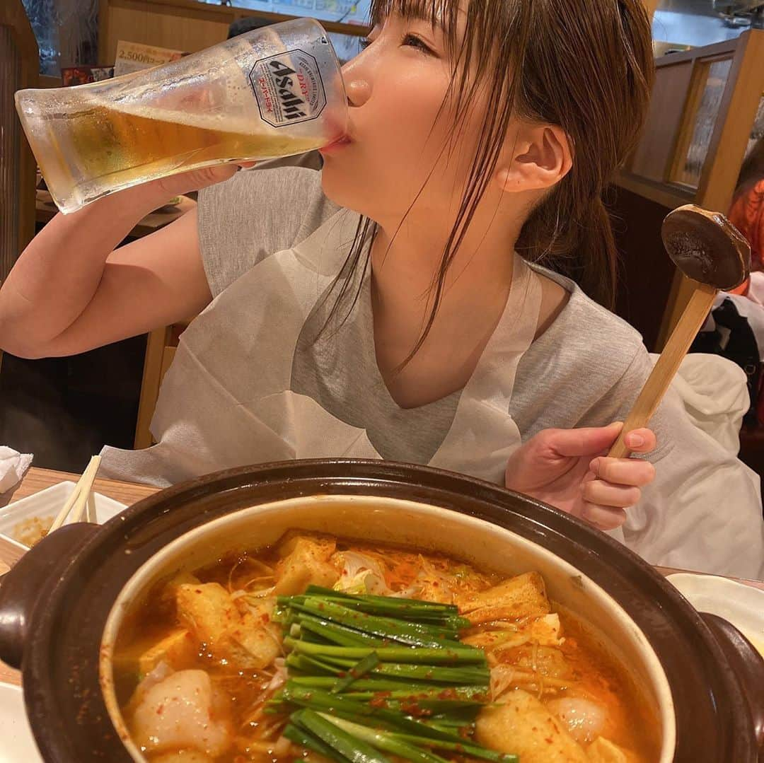 もえのあずきさんのインスタグラム写真 - (もえのあずきInstagram)「赤から🥰💕🍲 #赤から#赤から食べ放題 #激辛#大食い#もえあず#大食い女子 #鍋パ #japanesefood #japanesegirl」10月23日 21時13分 - moeazukitty