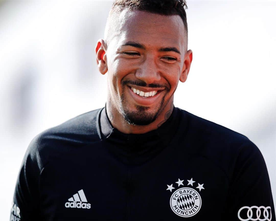 ジェローム・ボアテングさんのインスタグラム写真 - (ジェローム・ボアテングInstagram)「M☀️☀️D」10月23日 21時38分 - jeromeboateng