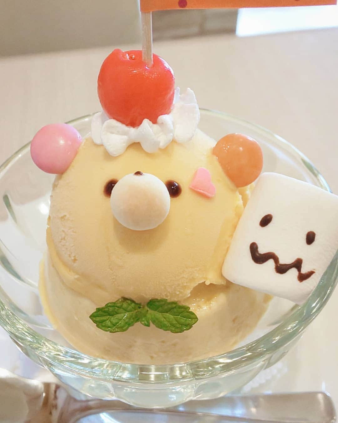 もーさんさんのインスタグラム写真 - (もーさんInstagram)「(*˙︶˙*)☆*° ♡♡♡ 可愛い🐻さんに会える店♡ ・ 📍i_cafe @icafe_cappuccino.and.waffle  ・ ☠🎃HappyHalloween🍭🍬 ・ ◎ハロウィン☆クマッタ ￥ 630 ・ キャー(๑>؂<๑) 今度の🐻も可愛すぎ〜♡♡♡ ・ ぷるぷるパンプキンパンナコッタとかぼちゃアイス🎃 ・ オバケ👻マシュマロもついてる😆 ・ またまたこの瞳に見つめられながら〜 美味しく頂きました😍 ・ ・ ～＊～＊～＊～ #i_cafe#アイカフェ#ハロウィンクマッタ#ハロウィンスイーツ #くまスイーツ#パンナコッタ#御器所カフェ#名古屋カフェ#名古屋インスタ交流会 #あいなご#ナゴレコ#genic_cafe #uwasalabo #genic_sweets #travel_cafe #ジェニサーチ #retrip_cafe #aumoグルメ #グルメディア#おでかけちゃん #東海のカフェ時間 #名古屋カフェ部 #名古屋カフェ巡り #インスタグルメアワード2020 #フォトジェニック#かわいい #名古屋スイーツ」10月23日 21時56分 - mouusan