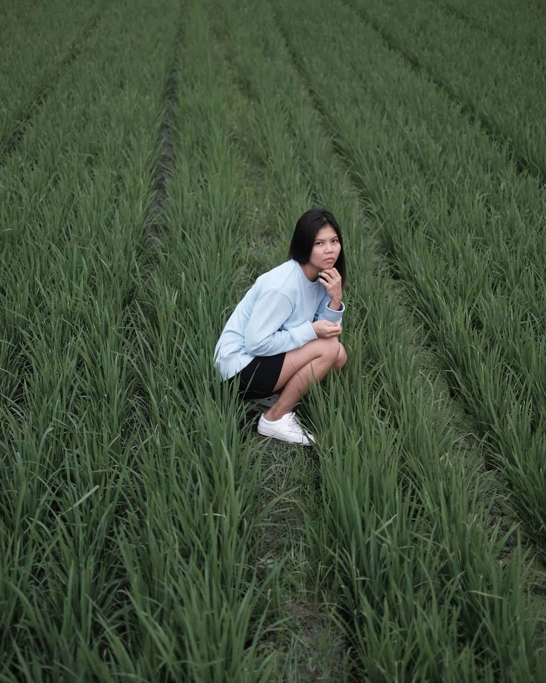 グレイシア・ポリーのインスタグラム：「Solo Jogja trip fotonya di sawah sama ladang jagung aja.  #qualitytime」