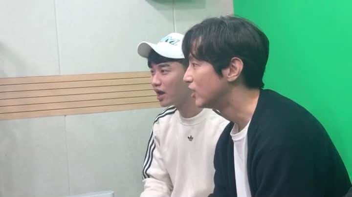 クォン・ユルのインスタグラム：「#권율작성📝 즐거웠습니다.  축구 전문 유튜브 이스타tv에서 공개될 예정이에요!」