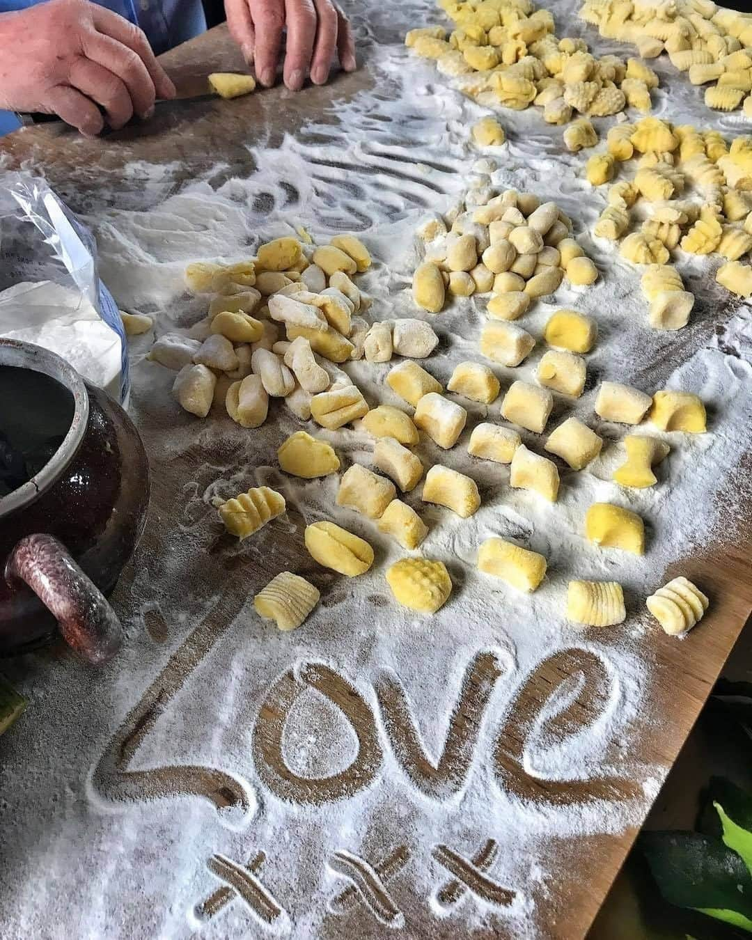 ジェイミー・オリヴァーさんのインスタグラム写真 - (ジェイミー・オリヴァーInstagram)「❤️」10月23日 15時10分 - jamieoliver