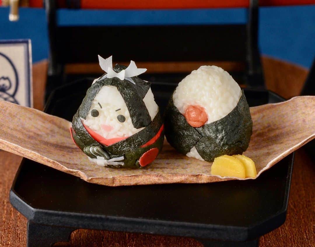 Nunu's Houseさんのインスタグラム写真 - (Nunu's HouseInstagram)「🍙 ゲームアプリ陰陽師4周年 コラボ作品を制作しました。 全8作品の内の一つ「鬼切」 です。キャラクターを イメージした日本の食べ物を コンセプトにしています🍙 @onmyojigame  依頼元: NetEase  #田中智#ミニチュア #陰陽師#onmyoji」10月23日 15時06分 - nunus_house