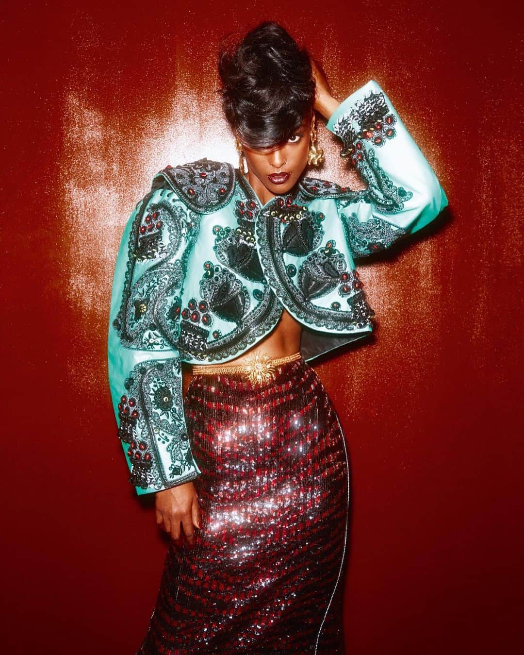 Vogue Parisさんのインスタグラム写真 - (Vogue ParisInstagram)「@MalikaLouback gives us sparkling style inspiration for fall, shot by @MikaelJansson, styled by @EmmanuelleAlt. Top and skirt by @LouisVuitton, earrings and belt by @Sylvia_Toledano.」10月23日 15時58分 - voguefrance
