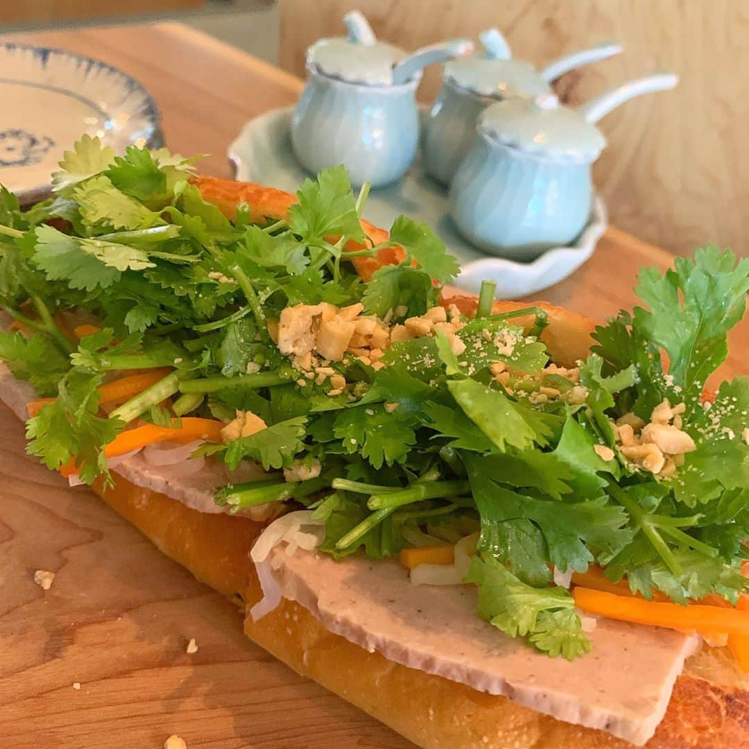 天宮菜生のグルメインスタ