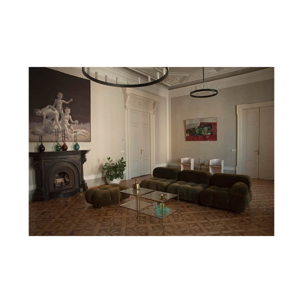 B&B Italiaさんのインスタグラム写真 - (B&B ItaliaInstagram)「The modular sofa by Mario Bellini comes back after 50 years, here in a charming location in Trieste: don’t give in to nostalgia with Camaleonda.⁣ .⁣ @mariobelliniarchitects⁣ Model @caterina_nardini⁣ PH @cristina_coral⁣ @dimdamdommagazine⁣ @ideat_magazine⁣ #bebitalia #furnituredesign #Camaleonda2020」10月23日 17時07分 - bebitalia