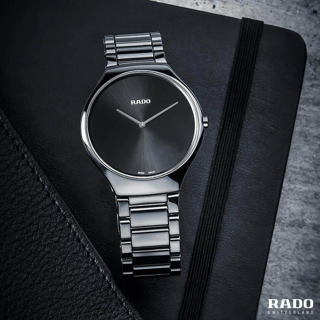 ラドーのインスタグラム：「All black with the sleekest details let you step into the dark side with the True Thinline. #RadoTrueThinline #Feelit」