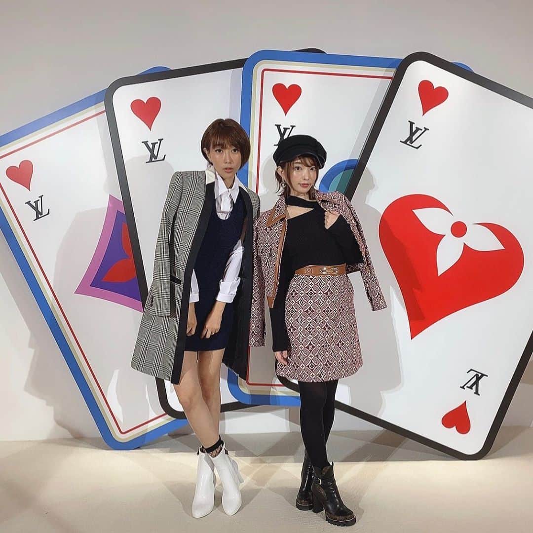 のインスタグラム：「#LV  #louisvuitton #2021CruiseCollection 見に行ってきました〜 wearing #LV20FW from head to toe♥︎ #LV2021cruisecollection _______________________________________________Satoko_____★*⠀#tokyo #japan #dancer #댄서 #singer #가수 #아티스트 #舞女 #nodancenolife #筋トレ女子 #スポーツ女子 #workout #fitness #fitgirl #abs #japanese #satokokasya #粕谷聡子」