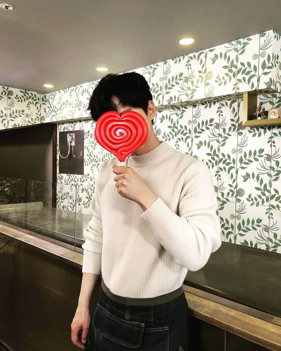ジュノ のインスタグラム：「2년 전」