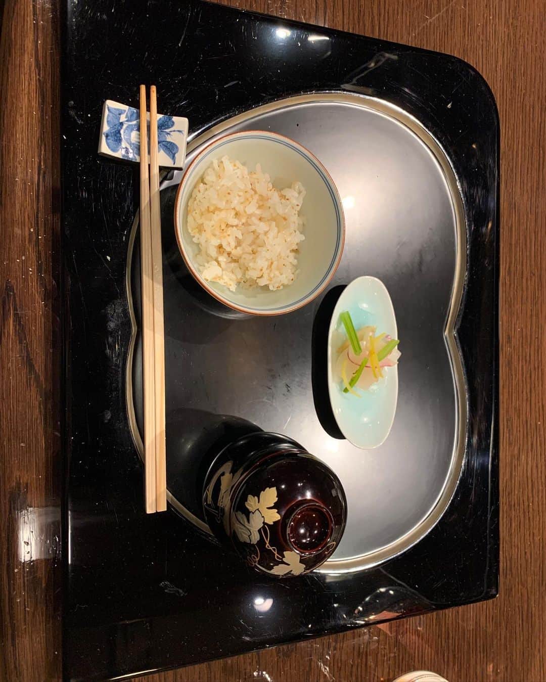 福山理子さんのインスタグラム写真 - (福山理子Instagram)「素材はいいのに シェフの言動にがっかりした ご飯やさんで嫌な気持ちになった 一流じゃないね🙅‍♀️ なんで、話に入ってくるの？ あなたの好みなんてきいてないし  #うかい亭 ❌ #うかい亭がっかり」10月23日 18時30分 - rikofukuyama