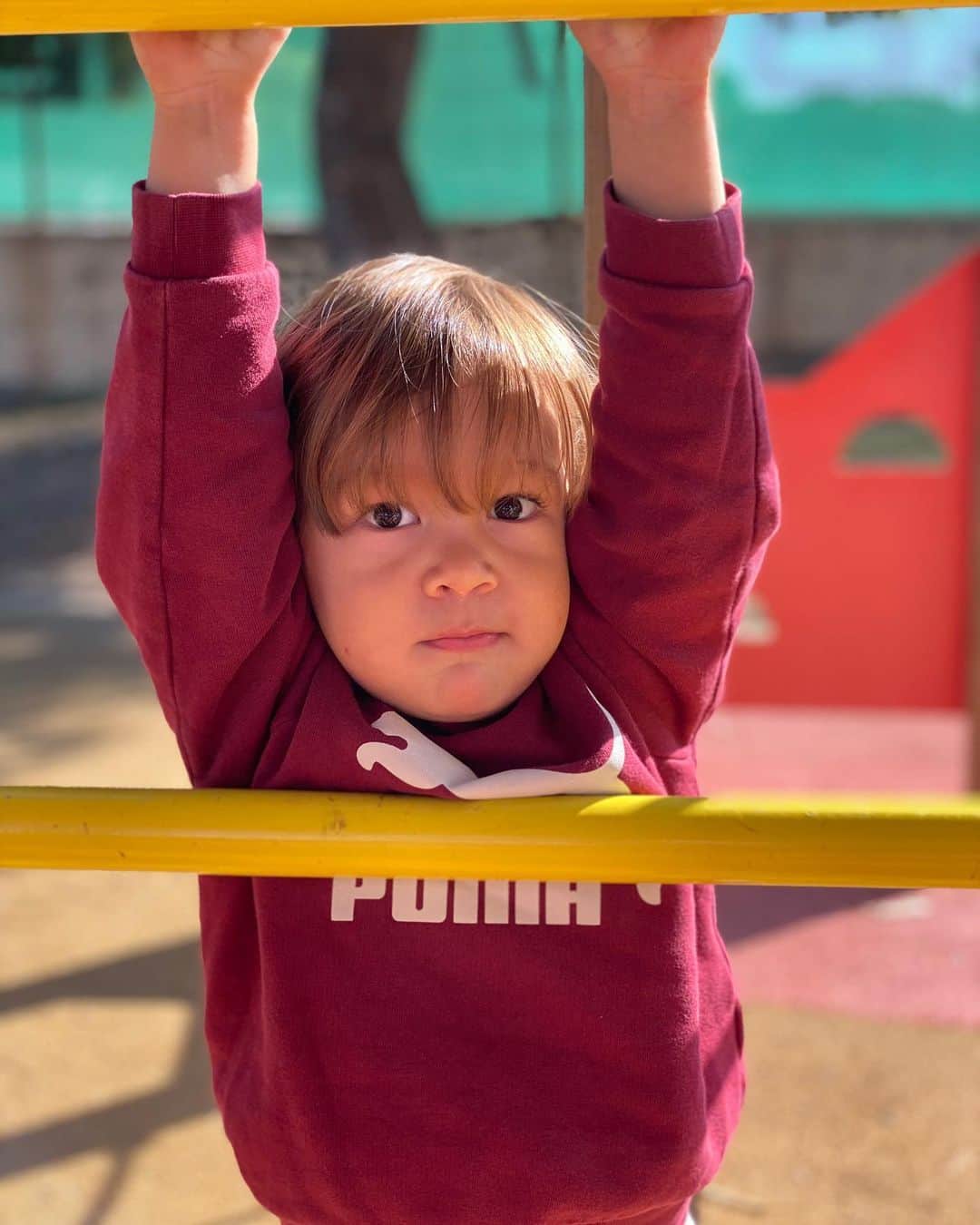 ソフィア・バルビのインスタグラム：「No puedo creer que ya pasaron 2 años desde que llegaste! Morimos de amor cada vez que nos sorprendes con algo nuevo! Te amamos bebé de la casa y te deseamos lo mejor hoy y siempre! FELIZ CUMPLE LAUTI HERMOSO! 😍😍🎂🎉🎁🎂🎉🎁」