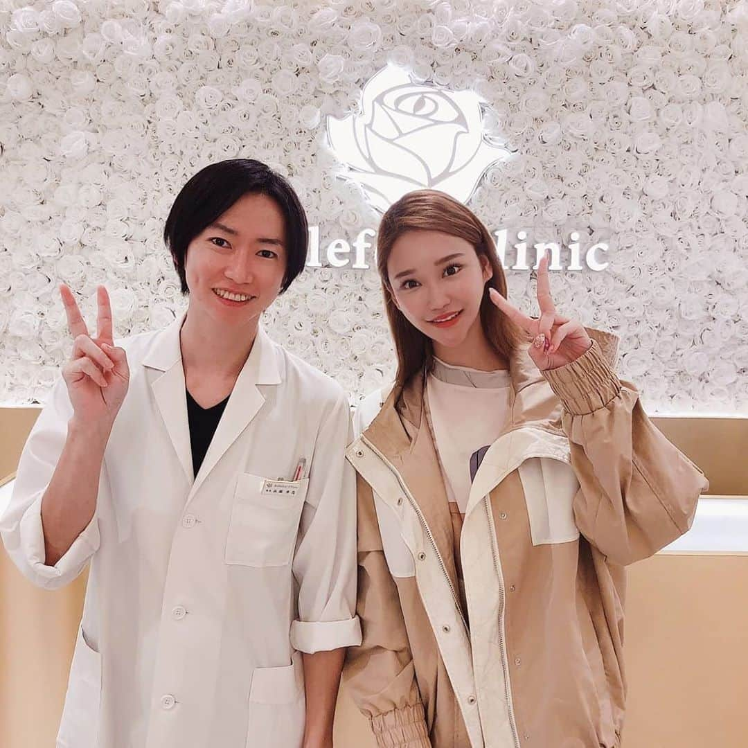 若菜奈央さんのインスタグラム写真 - (若菜奈央Instagram)「ひでさん@dr.hyodo がクリニックオープンしたから行ってきた😝💫@bellefeelclinic  出世したなあ🤸🤸🤸笑 . ハイドラフェイシャルで毛穴の汚れ取ってからメソナJてゆうエロクトロポーション？みたいな美容液を浸透させるのやった⭐ ピンクの液は原液でこんな色なんだよーカワイイ…🥺💓 肌きれいになりたい🥺🥺🥺💕 . 日々のケアも大切だけど医療機関にたまには力を借りるのもいいこと🤸 . #美容医療 #ハイドラフェイシャル #メソナj #美肌治療 #dt無し #ダウンタイム無し」10月23日 19時08分 - erina_new.62