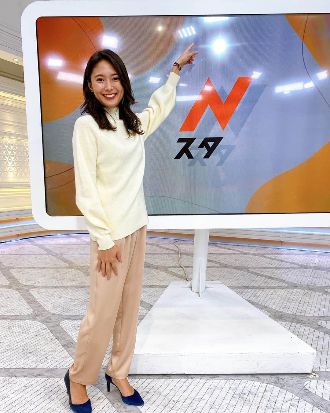 TBS「Nスタ」さんのインスタグラム写真 - (TBS「Nスタ」Instagram)「【Yumiko Kobayashi OneWeekFashion】 今週も1週間お疲れ様でした💫 今週の小林由未子アナの衣装です♪ ホワイト系の衣装が多かった 由未子アナです🌸 だんだん寒くなってきたので 体調管理気をつけましょう🙌  #Nスタ #井上貴博　#ホラン千秋 #小林由未子　#tbs #アナコーデ」10月23日 19時40分 - nst_tbs