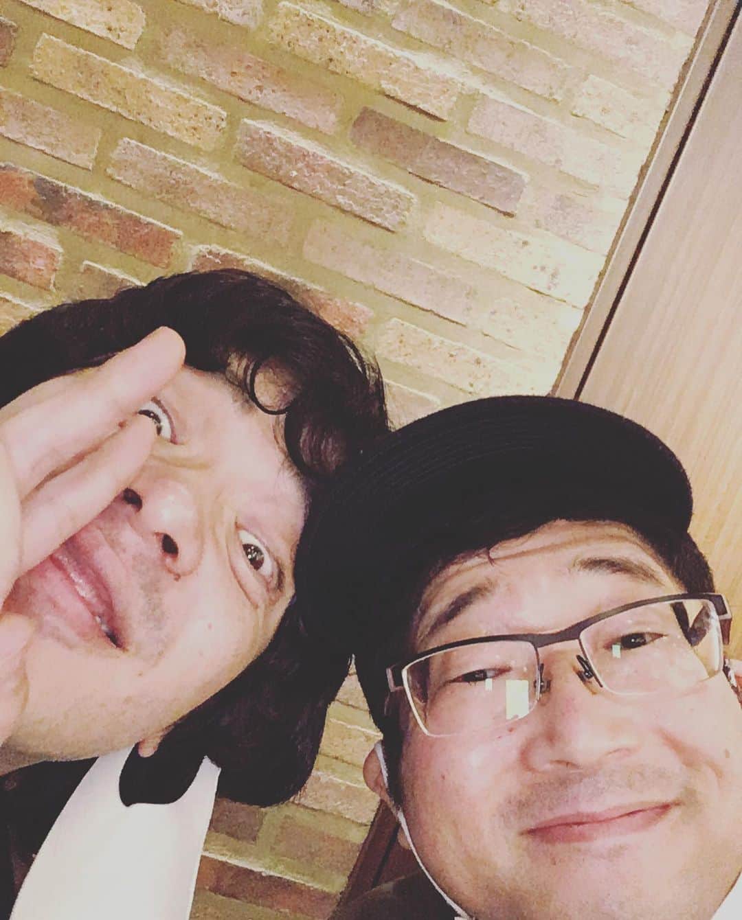 山口隆のインスタグラム：「銀杏boyz! 新譜リリースおめでとう！ 得難い&仲良しな友。」