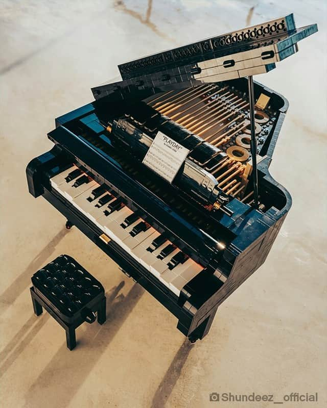 LEGOさんのインスタグラム写真 - (LEGOInstagram)「The LEGO Ideas Grand Piano is a real musical masterpiece 🎵 ​  📸 @shundeez_official from @brickcentral   #LEGO #Piano #Music」10月23日 20時00分 - lego