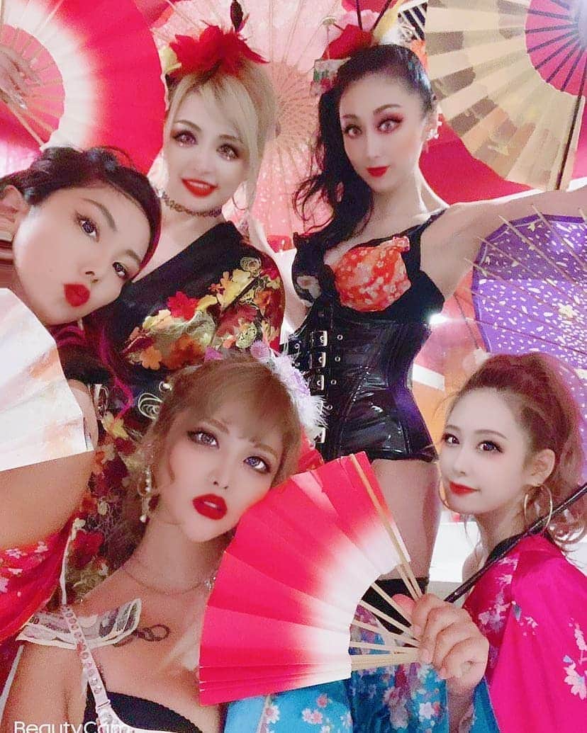 Loxyのグルメインスタ