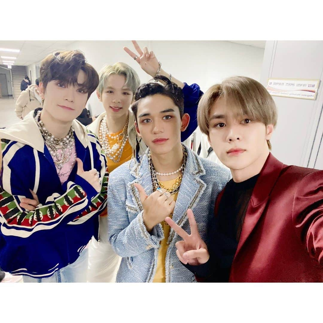 NCTさんのインスタグラム写真 - (NCTInstagram)「여러분 오늘 무대 어땠어요? 오늘 머리 잘랐어요~ 어때요? 기대 많이 해주세요~~  #KUN #FromHome #NCT #NCTU #RESONANCE #RESONANCE_Pt1 #NCT_RESONANCE #뮤직뱅크」10月23日 20時23分 - nct