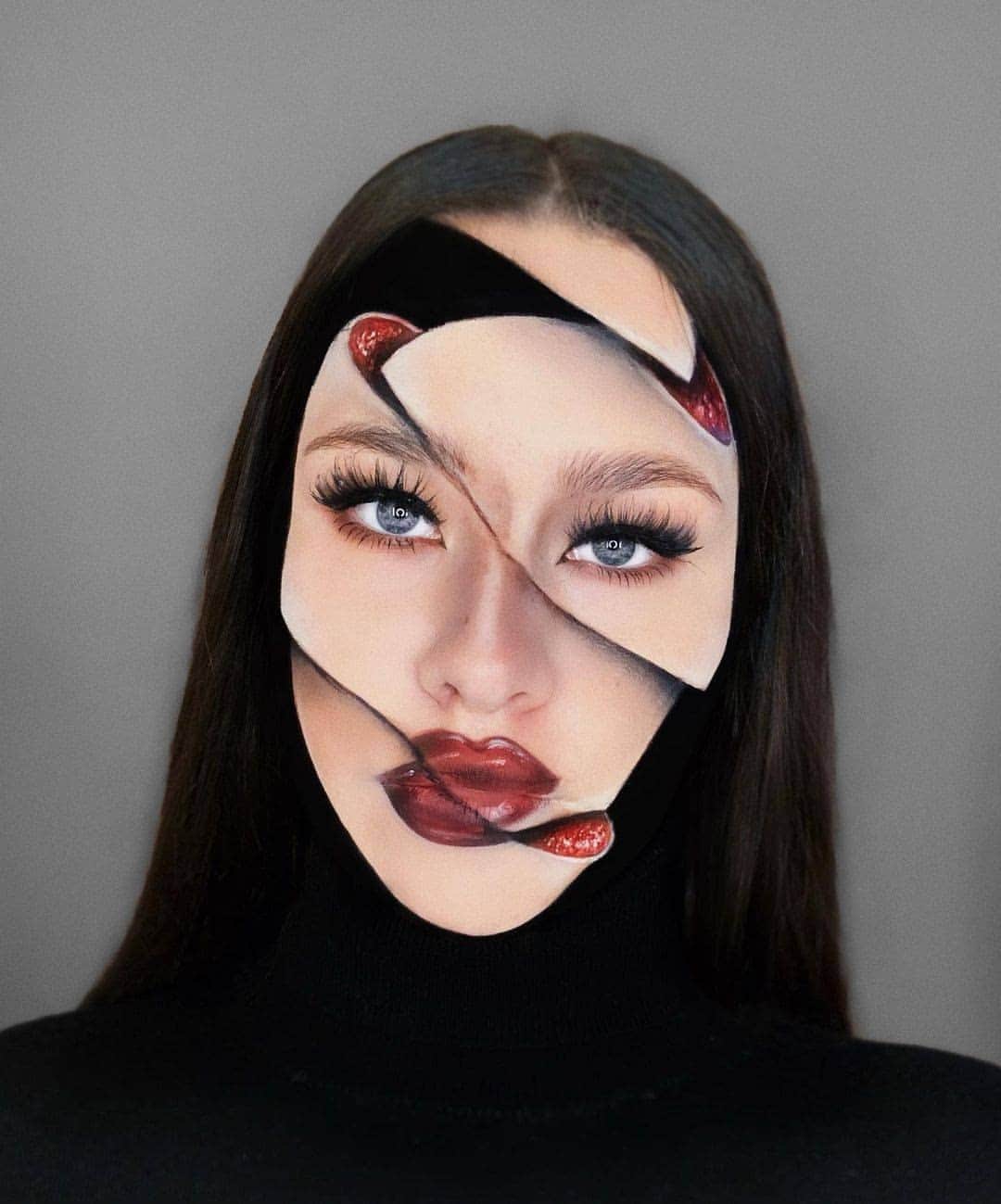NYX Cosmeticsさんのインスタグラム写真 - (NYX CosmeticsInstagram)「Split 🩸 @makeupbysantaa has us shook with this sliced up #illusionmakeup inspired by @mimles. Products used: 💔 Bare With Me Cannabis SPF 30 Daily Moisturizing Primer 💔 Can't Stop Won't Stop Full Coverage Foundation in 'Porcelain' 💔 Epic Ink Liner  • #nyxcosmetics #nyxprofessionalmakeup #crueltyfreebeauty」10月24日 5時59分 - nyxcosmetics