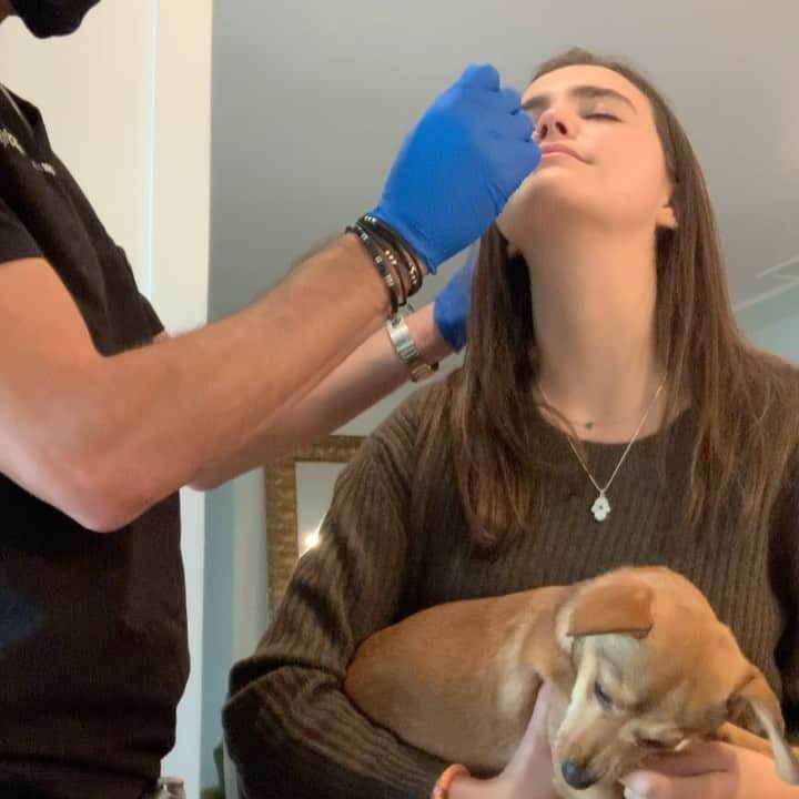 ベイリー・マディソンのインスタグラム：「Just got back to LA after a few months away working, wanted to be sure my loved ones stayed safe so I could see them. (Negative btw!) Thank you @abemalkinmd & @conciergemdla for helping me get tested xx」