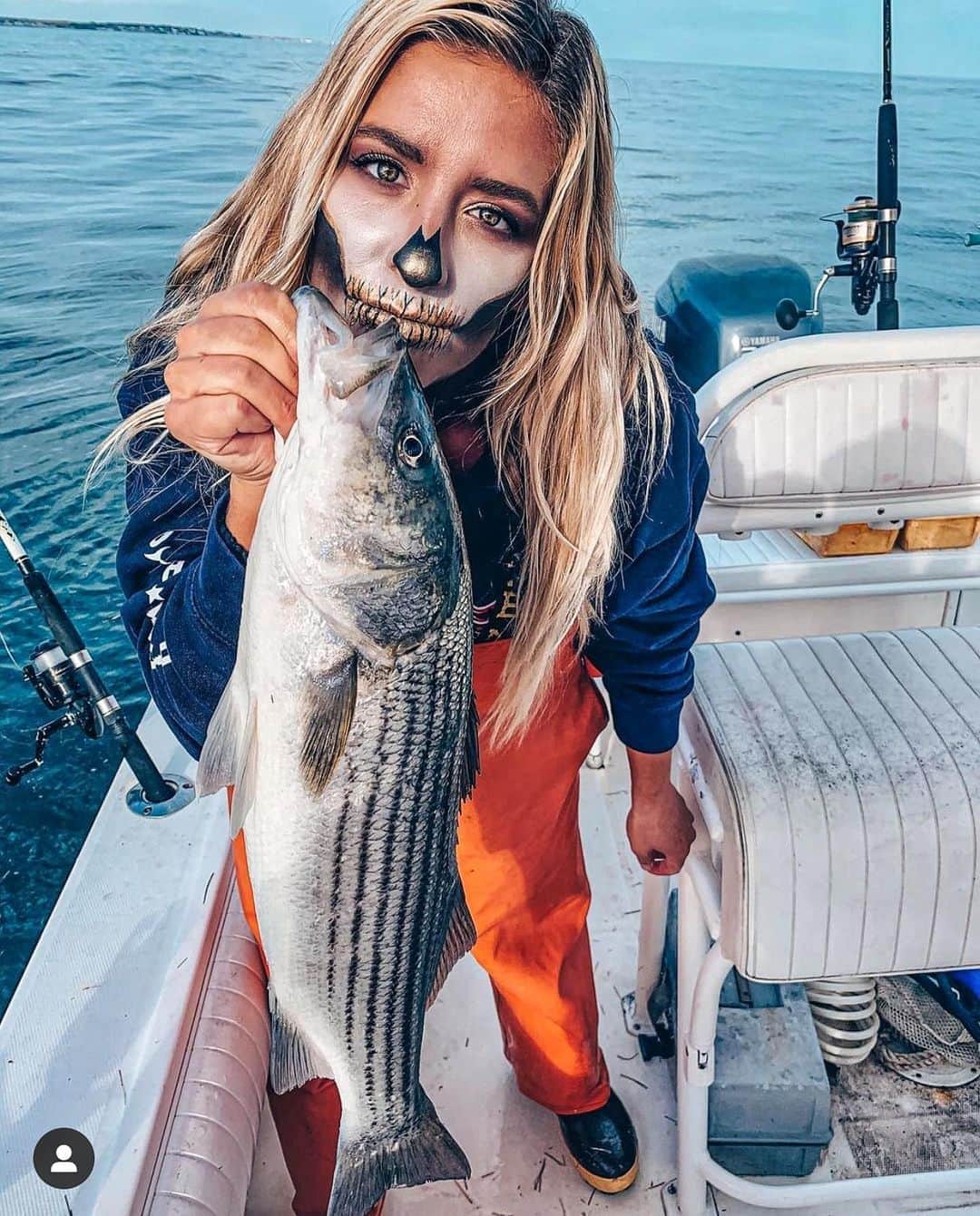 Filthy Anglers™さんのインスタグラム写真 - (Filthy Anglers™Instagram)「Filthy Female Friday the 13th edition I suppose. New Hampshire angler @thatsaltyblonde_ is at it again with some amazing makeup, almost looks like a filter, I promise it’s not. I’m guessing we are going to see a bunch of costume submissions coming in the week for the #filthyboo, let’s keep it going! Congrats @thatsaltyblonde_ you are Certified Filthy yet again. www.filthyanglers.com #fishing #outdoors #nature #striper #stripedbass #halloween #catchandrelease #angler #ladyangler #girlswhofish #girlsfishtoo #scary #halloween #bestcostume」10月24日 6時50分 - filthyanglers