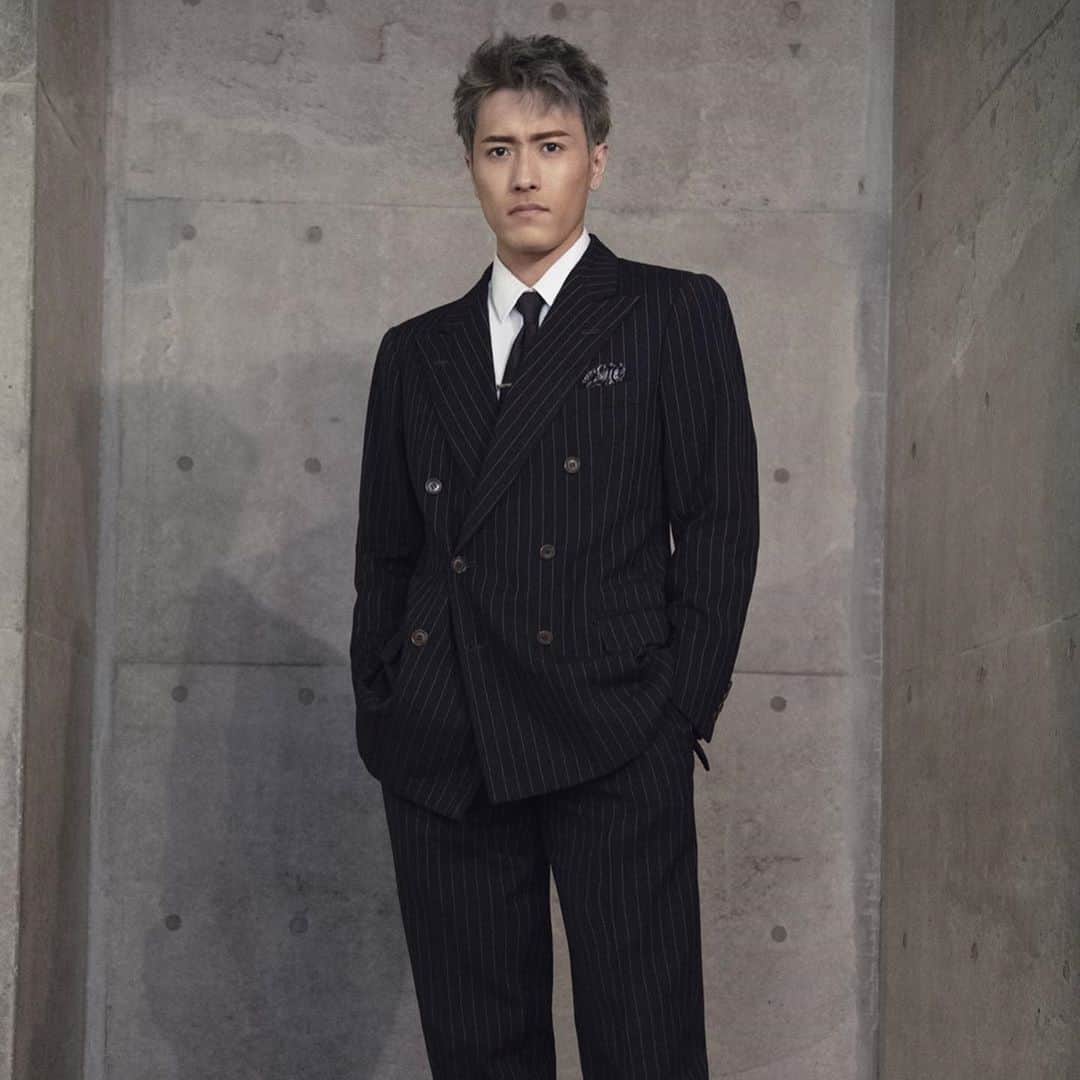 GENERATIONS from EXILE TRIBEさんのインスタグラム写真 - (GENERATIONS from EXILE TRIBEInstagram)「* * 2020.11.18(wed) release 24th single「Loading...」 "YUTA" Artist Photo!! * #GENERATIONS #GENE #ジェネ #GENE_Loading #Loading #放浪新世代 #中務裕太」10月24日 0時03分 - generations_official