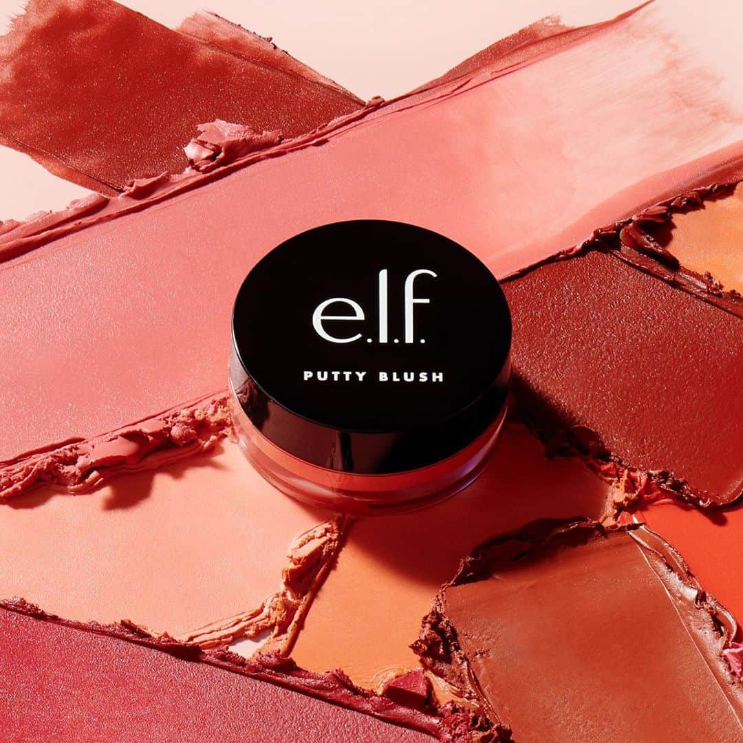 e.l.f.さんのインスタグラム写真 - (e.l.f.Instagram)「PUTTY FAM IS GROWING 😍 Our NEW Putty Blush is available now at elfcosmetics.com✨It has buildable pigment and a semi-matte finish for a natural wash of color look and is infused with argan oil and vitamin e for cheek hydration ☺️   Head to elfcosmetics.com to shop 💖 #eyeslipsface #elfingamazing #elfcosmetics #crueltyfree #vegan」10月24日 0時05分 - elfcosmetics