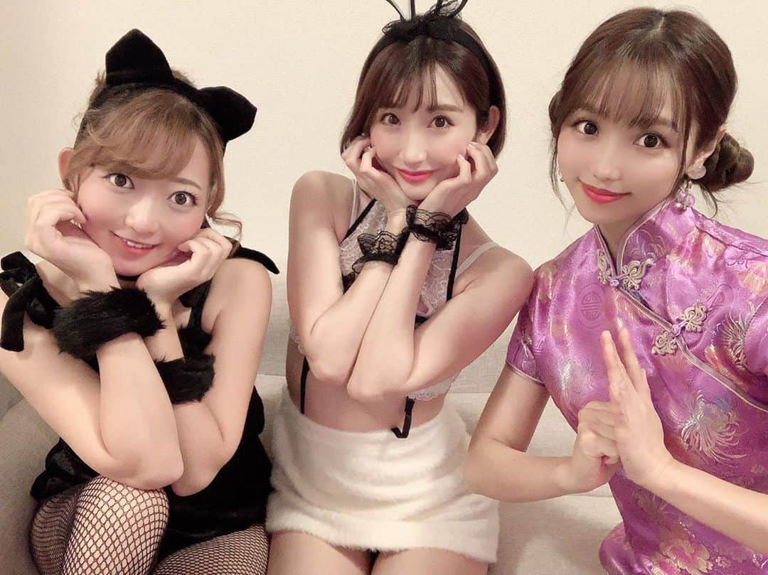小原春香のインスタグラム：「#HALLOWEEN より #クリスマス の方が1000000000倍 #好き　❤️」