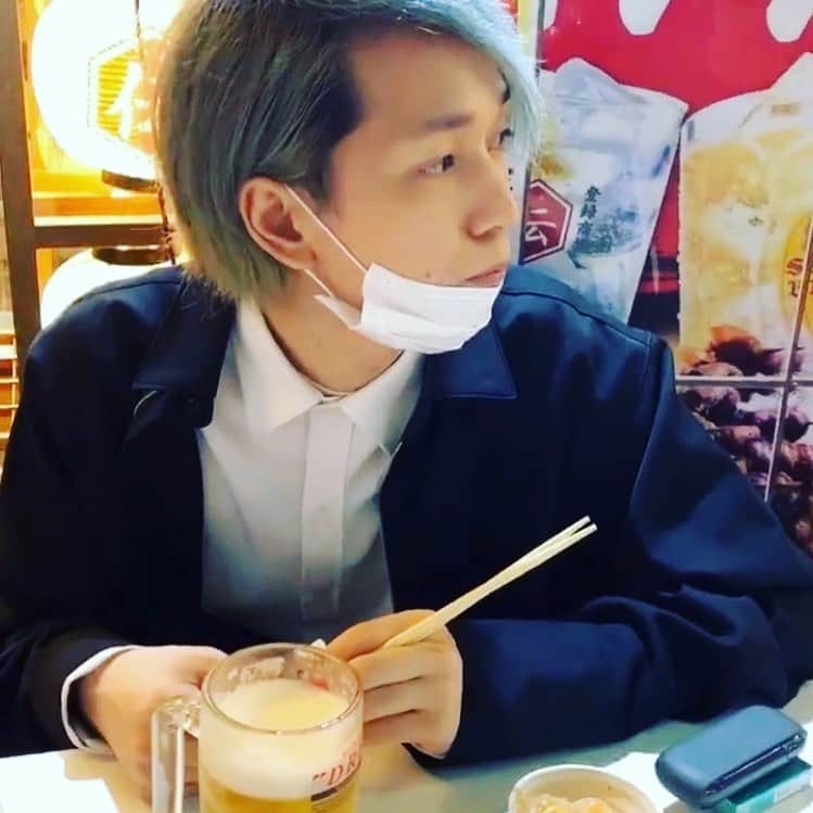 カイトのインスタグラム：「昨日。久々ビア。」