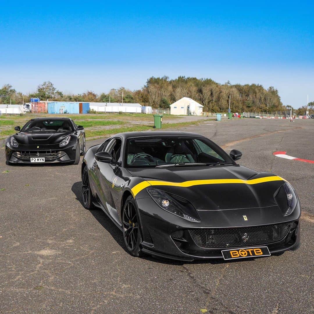 CarsWithoutLimitsさんのインスタグラム写真 - (CarsWithoutLimitsInstagram)「FERRARI F12 vs 812 ( @888mf )TIMED RACE TRACK CHALLENGE  SHOCKING RESULT #CarsWithoutLimits #Ferrari #F12 #812SuperFast」10月24日 1時36分 - carswithoutlimits